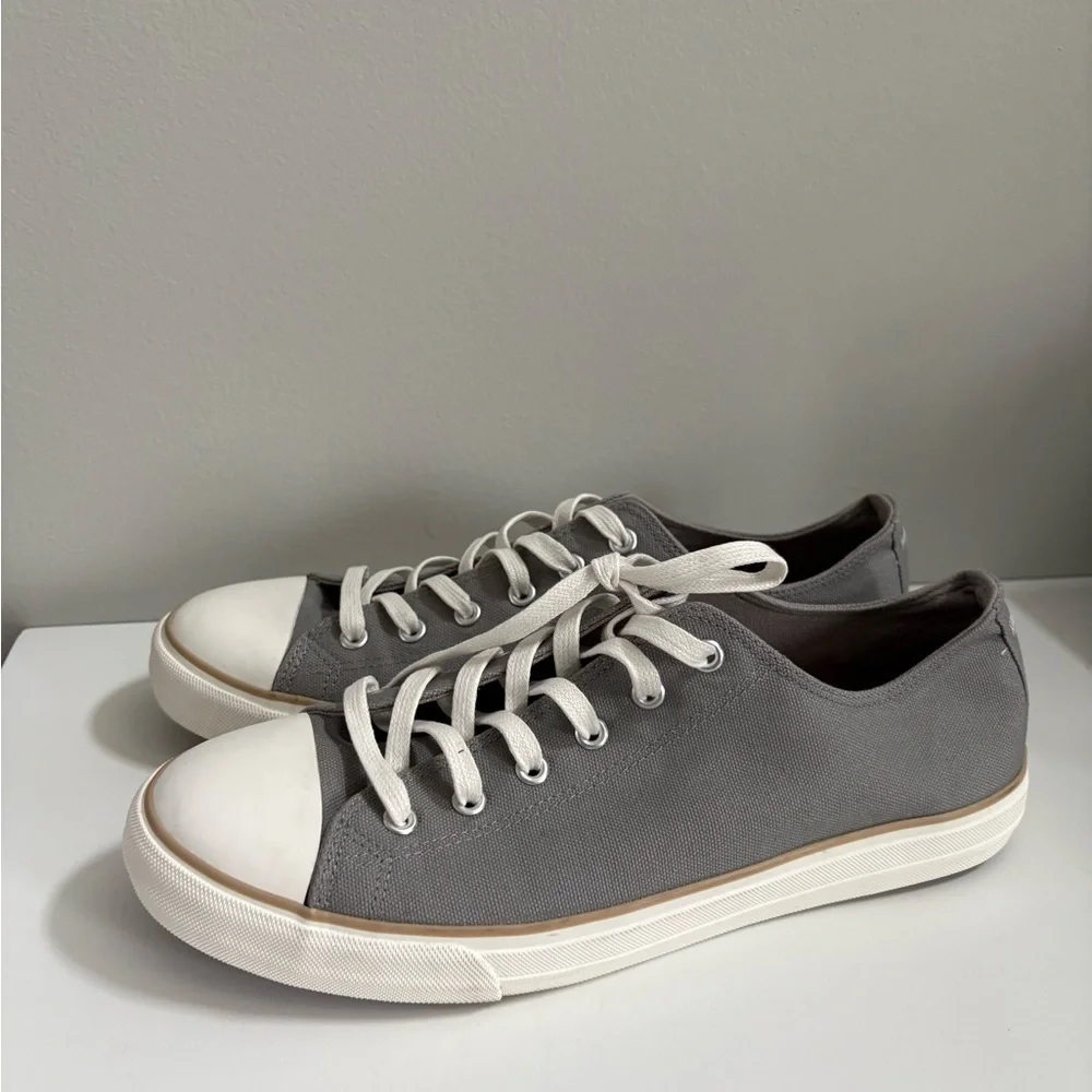 New Republic Gray Canvas Lace-Up Low Top Sneakers for Men